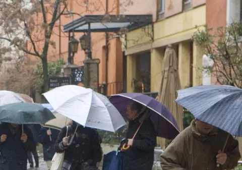 Weekend cu vreme rece și ploi, în toată țara