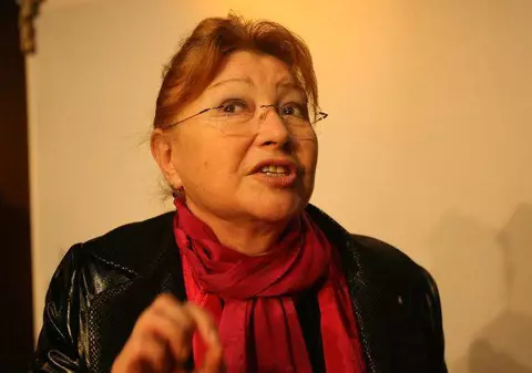Rodica Popescu Bitănescu ar regiza o piesă de teatru cu personaje din tabloide: "Ar face impresie bună la public"