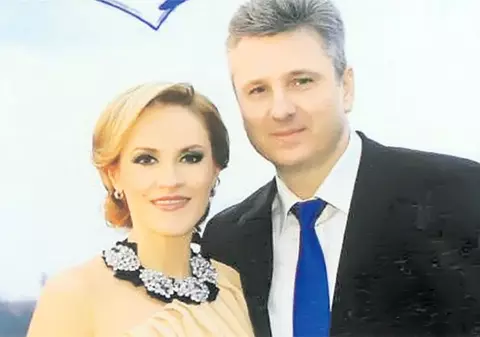 Gabriela Vrânceanu-Firea şi Florentin Pandele împart invitații la nuntă