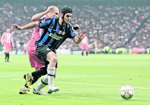 Chivu l-a «caftit» pe Mutu