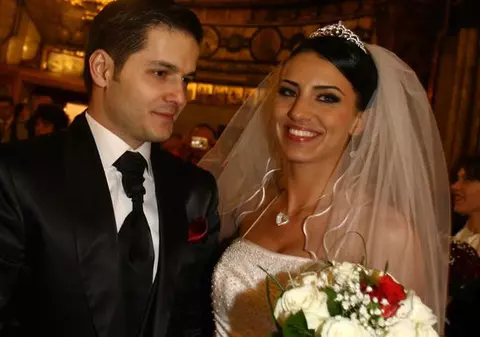 Adelina Pestrițu: "Liviu Vârciu minte cu nerușinare! Toată mobila din apartamentul lui este cumpărată de tata"
