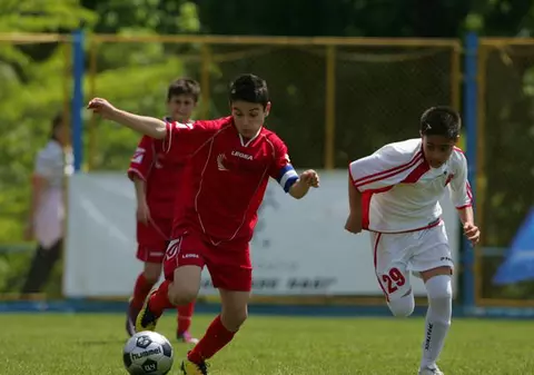 Foto | „Marțienii” mici, învinşi de Dinamo. „Marţienii” mari nu se dau bătuţi!