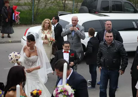 Foto | Adrian Minune, naş de cununie la Constanţa