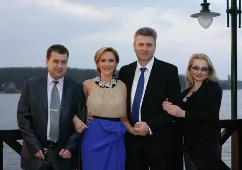Gabi Vrânceanu Firea şi soţul său, naşi de cununie
