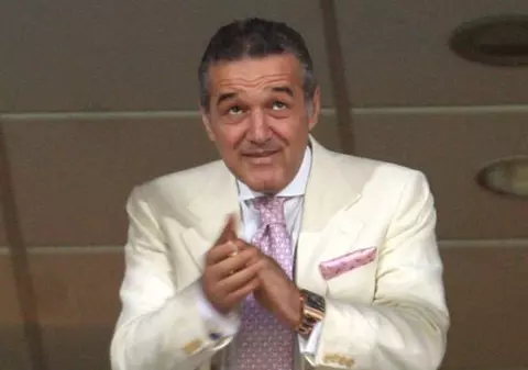 Becali îşi ia avion de 10 milioane de euro