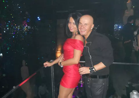 Morris se însoară cu Roxana Ionescu