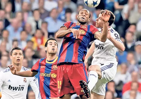 FC Barcelona - Real Madrid, «război» pentru 5.600.000 €