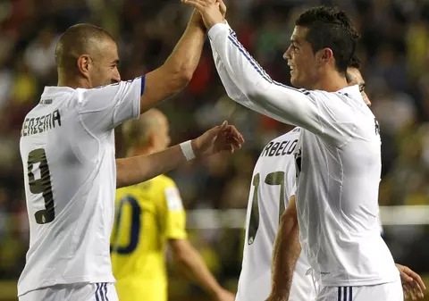 Real Madrid face academie de fotbal la Jucu pentru copiii defavorizaţi