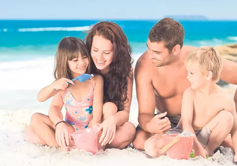 Când e bine să plecăm în vacanţă? Elena Bunescu, astrologul Libertăţii, ne spune care e perioada ideală pentru fiecare zodie