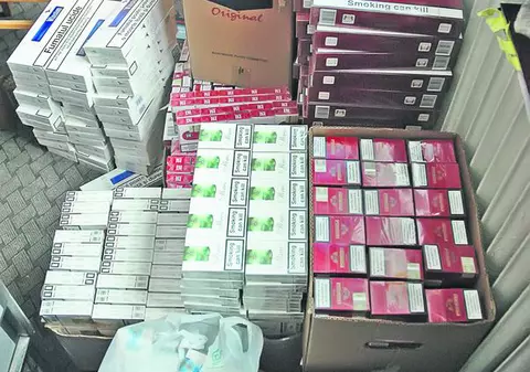 În Congo - nevastă, în Serbia - diplomat, în România - traficant