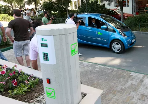 Doar 4,5 lei costă ”plinul” făcut la ”pompa eco” 