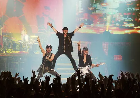 Trupa Scorpions a încins publicul român în concertul de adio de la București