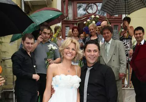 E clar! Fraţii Viziru nu au noroc cu blondele