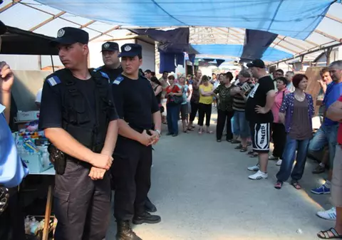 Scandal între comercianţi şi vameşii din Botoşani