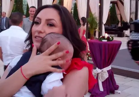 Video Exclusiv | Vezi ce i-au urat ursitoarele fiului Andrei și al lui Cătălin Măruță