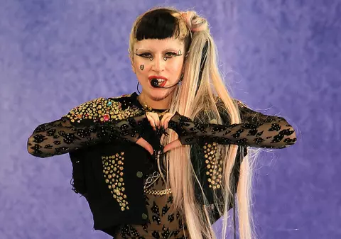 Știați că Lady GaGa a trăit acum 2.600 de ani?