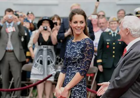 Foto | Cât de elegantă a fost Kate Middleton la vizita în Canada!