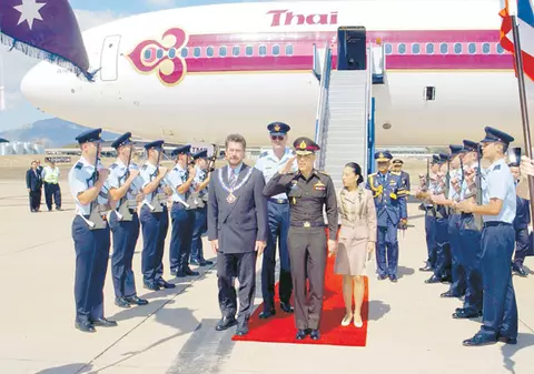 Autorităţile germane i-au confiscat avionul prinţului Thailandei