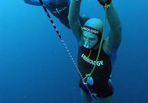 Foto | Cum să te simţi bine fără aer: lansare Freediving România