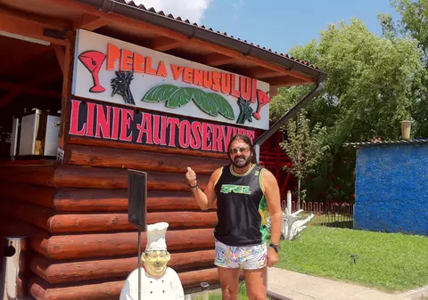 Pe litoral, rebelul Gheorghe Gheorghiu mânâncă la autoservire