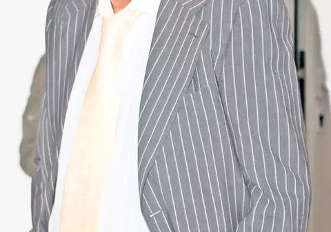 Ce maşină? Ei sunt oamenii de afaceri cu avionul la scară!