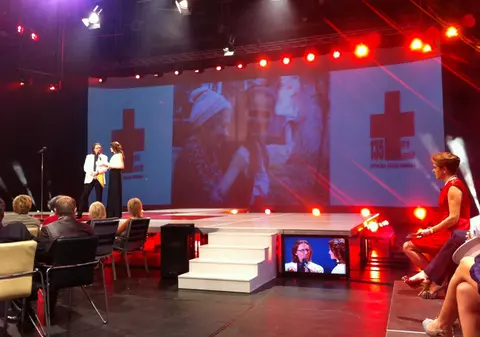 Artistul Nicolae Voiculeţ susţine campania pentru vârstnici