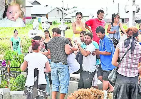 Dus la groapă la numai 11 luni