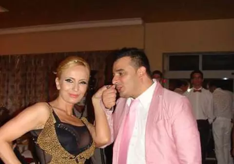 Daniela Gyorfi împarte fardurile și fondul de ten cu Liviu Guță