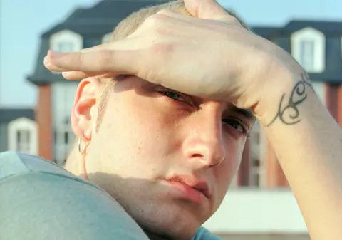 Eminem a murit! Astfel sună un mail virusat care a circulat astăzi pe net
