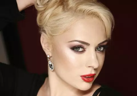 Giulia Nahmany: "Inelul de logodnă și verigheta îmi poartă noroc"