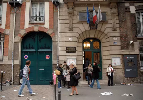 Belgienii şi suedezii nu dau bacalaureatul. Află cum e examenul în alte ţări