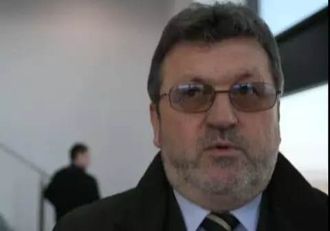 Primarul din Deta îşi cere scuze, printr-o scrisoare, pentru scandalul provocat de fiii lui