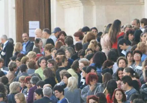 Populaţia României a scăzut şi în luna mai, cu 5.578 locuitori