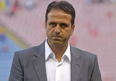 Steaua s-a făcut de râs în prima etapă a sezonului. "Roş-albaştrii" au remizat cu Voinţa Sibiu, scor 1 - 1