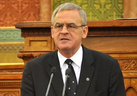 László Tökés șochează din nou! Cere autonomie «în schimbul pierderii Transilvaniei»