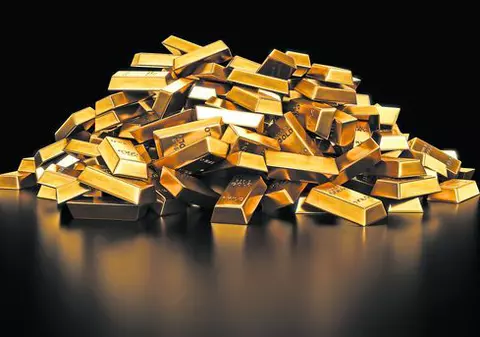 Aveţi bani? Băgaţi-i în obiecte din aur!