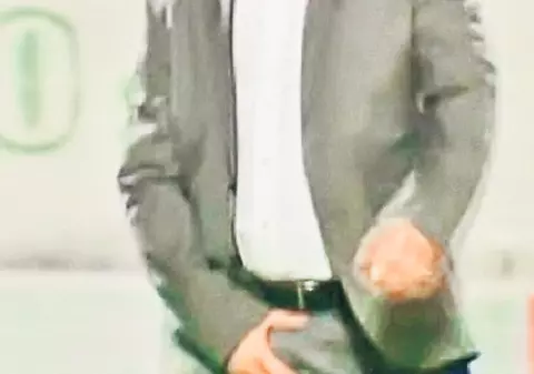 Marius Şumudică neagă semnele obscene la adresa fanilor Stelei