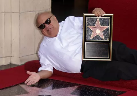 Foto | Actorul Danny DeVito a primit o stea pe Walk of Fame
