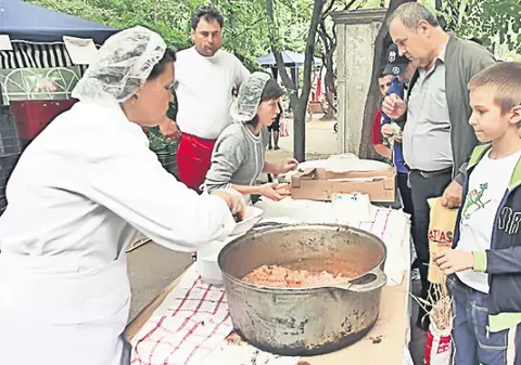 Hai la târg de Sfânta Maria!