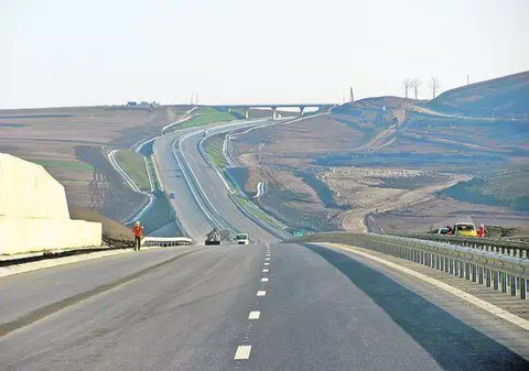 Ministerul Transporturilor va începe reabilitatea drumului naţional 76, Beiuş-Oradea 