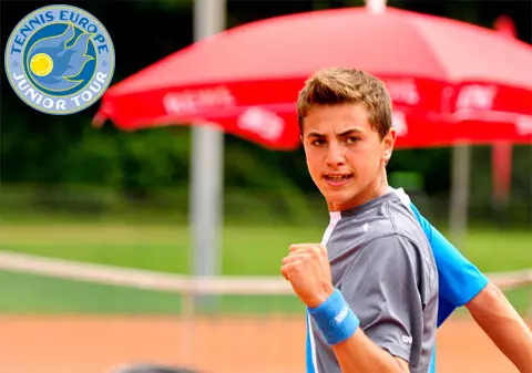 Bogdan Borza, noua speranţă a tenisului românesc