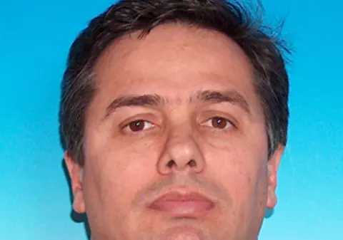 Un deputat PDL a fost bătut în propria curte