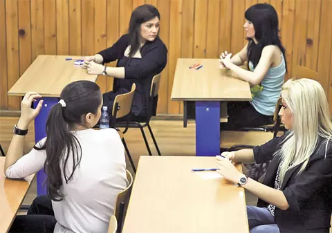 Iată recomandările Ministerului Educaţiei pentru elevii care repetă «examenul de maturitate»: Nu trişaţi la Bac!