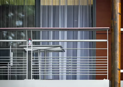 O fetiţă româncă a căzut de la balcon, în Cipru