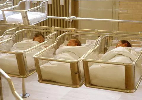 50% din românce ar opta pentru recoltarea de celule stem	