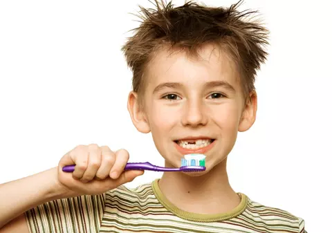 Protejați copiii de afecțiunile dentare!
