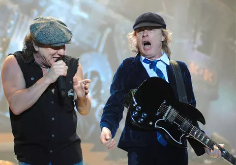Rockerii de la AC/DC îşi lansează propria gamă de vinuri