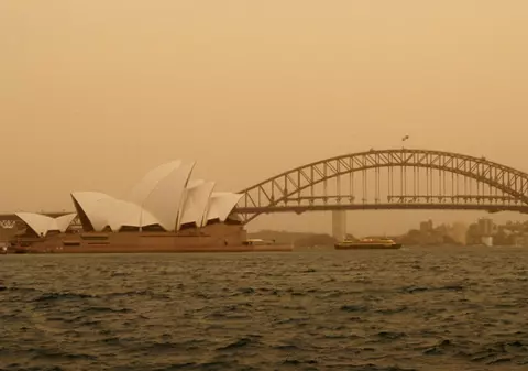 Ce se mai vinde pe eBay? Aer din Australia