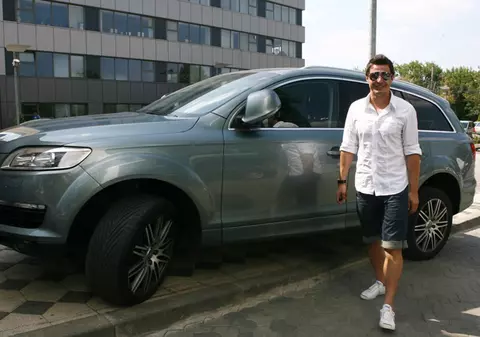 Maşina furată a fostului stelist Iulian Miu a fost găsită de poliţişti după 2 săptămâni