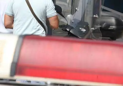 Trei kilograme de mercur, vândute într-o piață din Galați cu 700 de euro 